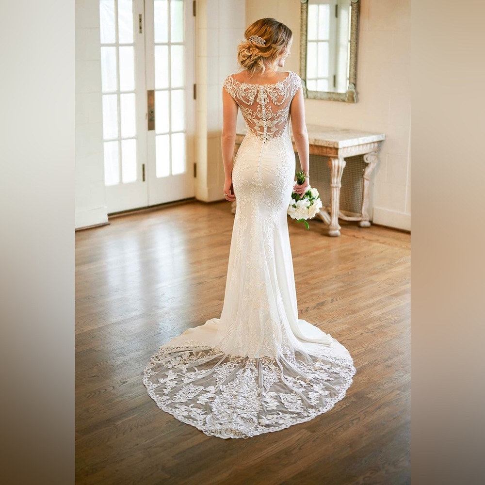 Stella York Wedding Dress 7066 Ivory